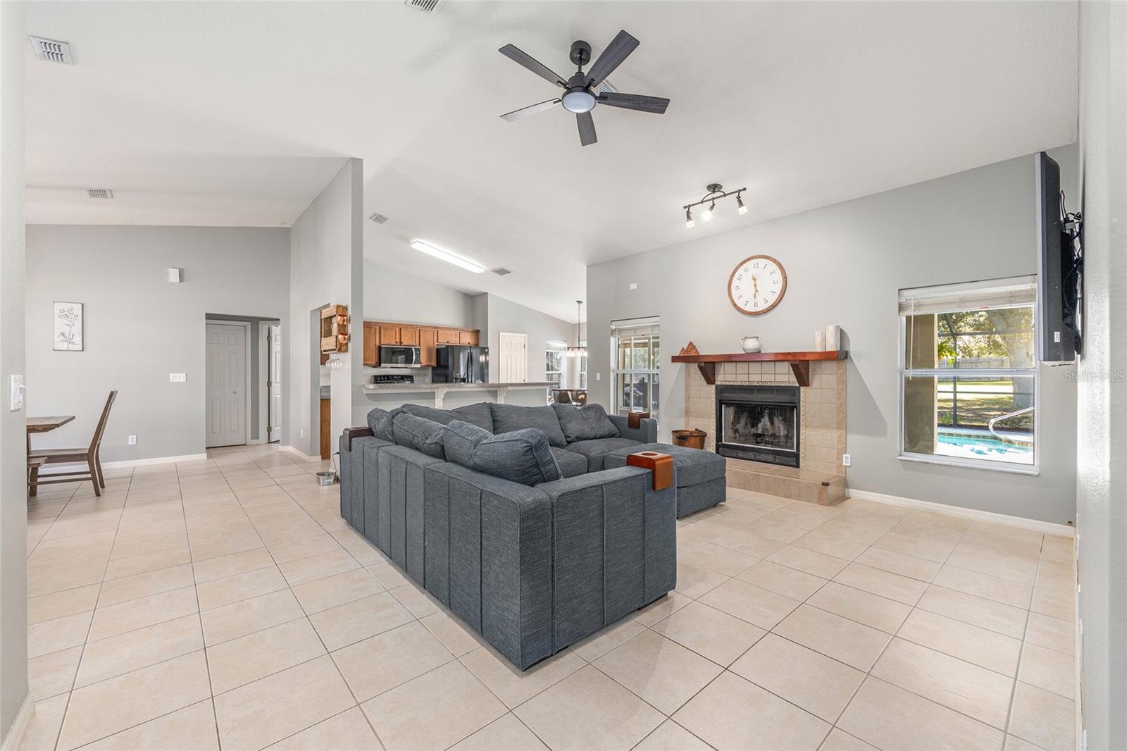 OCALA WATERWAY ESTATE - Residential