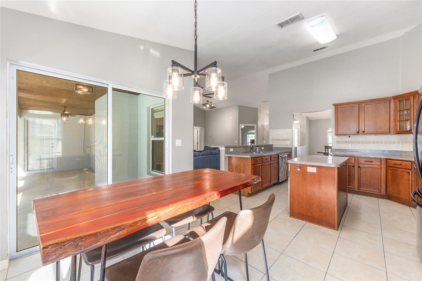 OCALA WATERWAY ESTATE - Residential