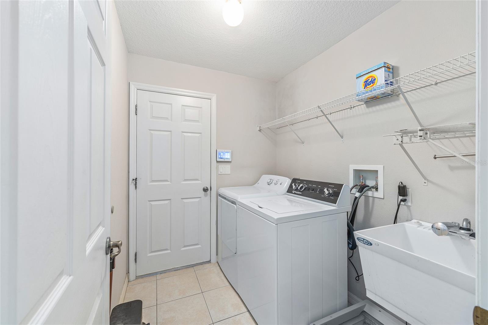 OCALA WATERWAY ESTATE - Residential