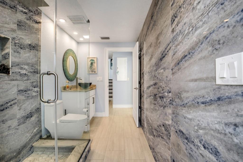 VENEZIA UNIT 07 - Residential