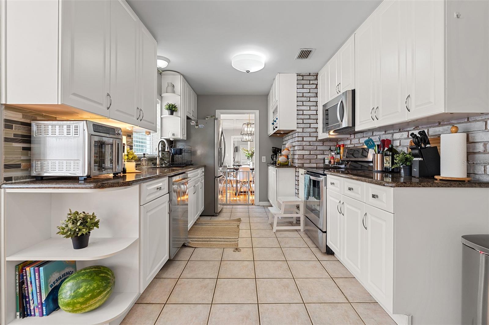 DRUID HILLS ESTATES 1ST ADD - Residential