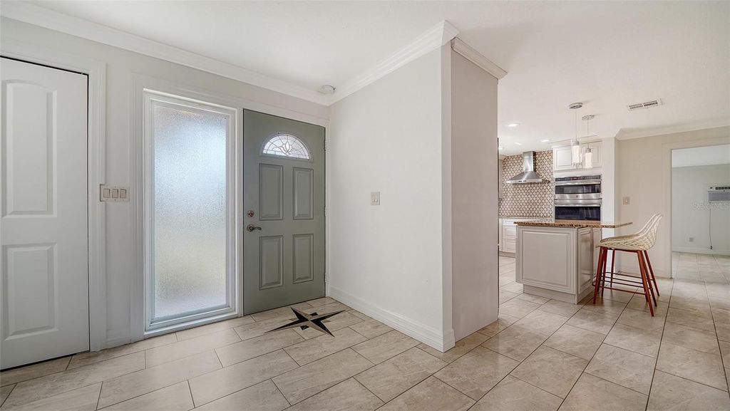 Photo of 3085 Goldenrod Street, Sarasota, FL 34239 (MLS # A4663967)