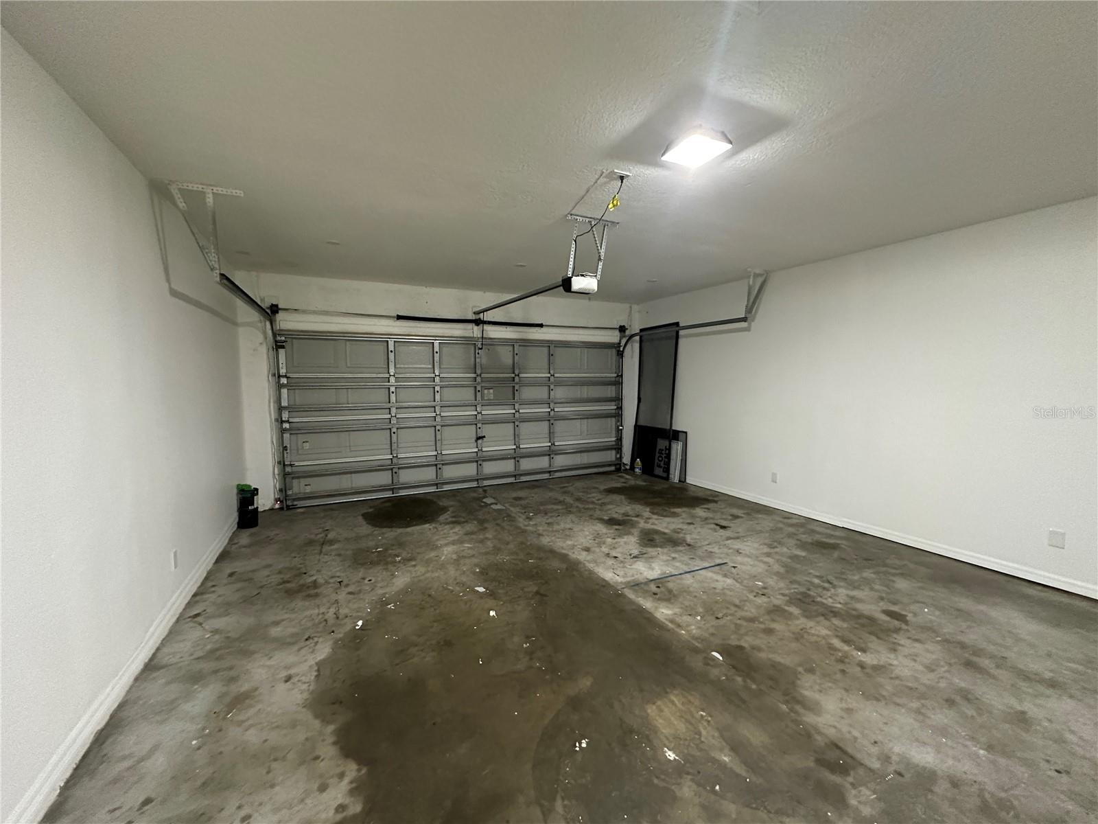 TIVOLI WOODS VILLAGE A 51 67 - Residential Lease