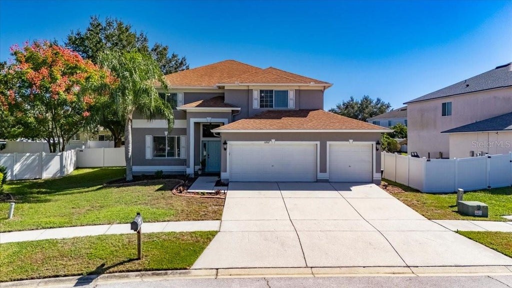 Photo of 10807 Hoffner Edge Drive, Riverview, FL 33579 (MLS # TB8560644)