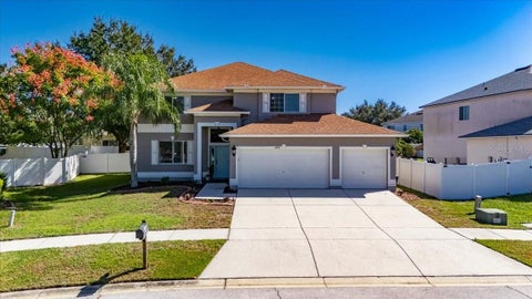 Photo of 10807 Hoffner Edge Drive, Riverview, FL 33579 (MLS # TB8560644)