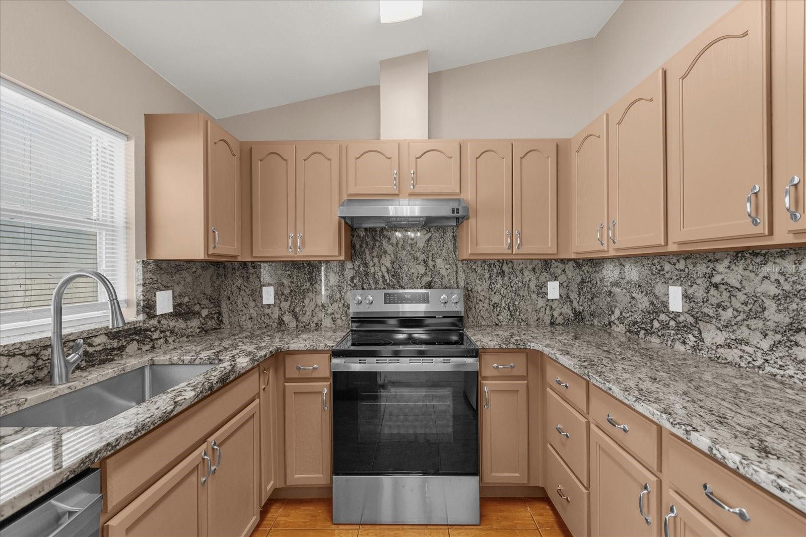 POINCIANA NBRHD 03 VILLAGE 03 - Residential Lease