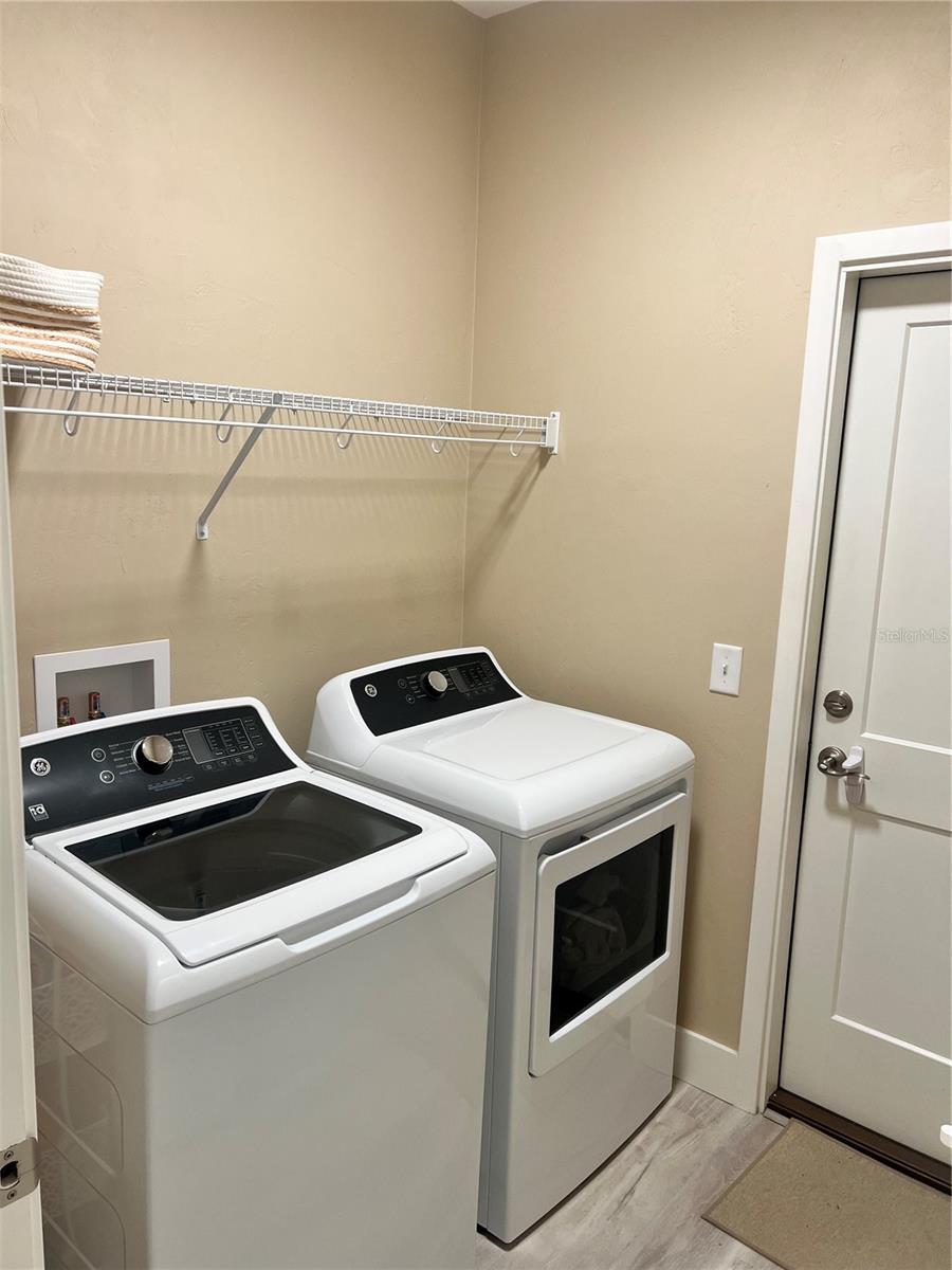 G M WHETSTONE ESTATE ADD TO H S - Residential