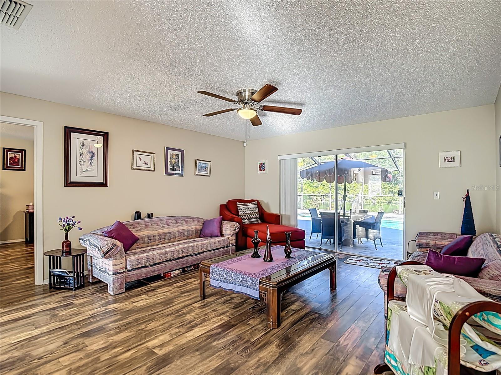 CARROLLWOOD SPGS UNIT 2 - Residential