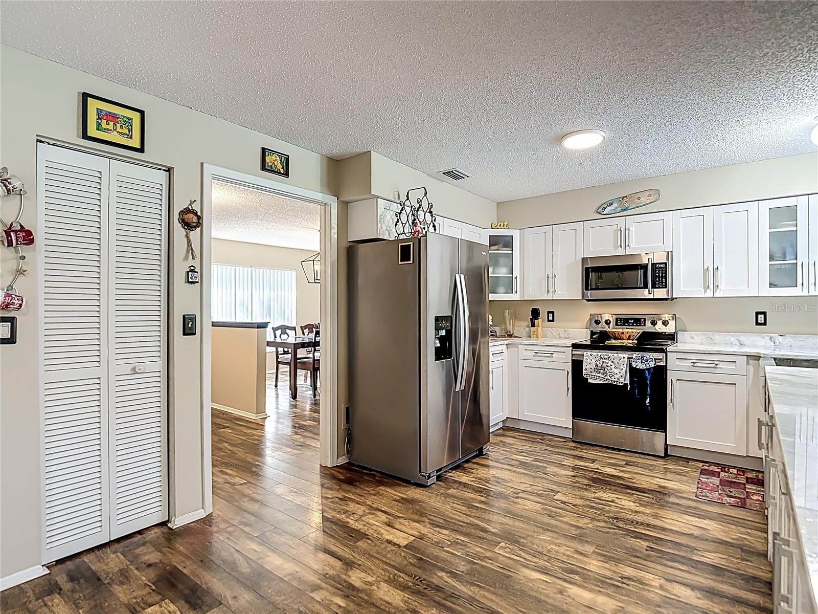 CARROLLWOOD SPGS UNIT 2 - Residential