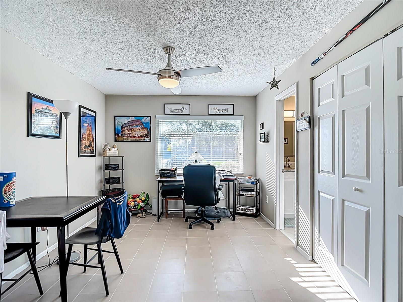 CARROLLWOOD SPGS UNIT 2 - Residential