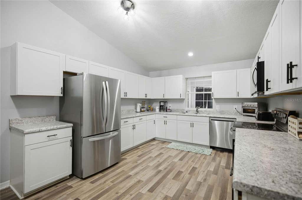 Photo of 6550 SE 88th Street, Ocala, FL 34472 (MLS # OM729856)