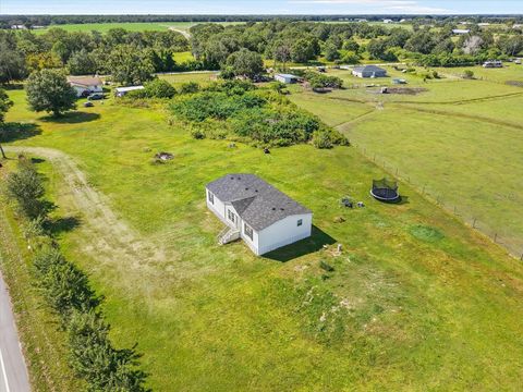 Photo of 3231 State Road 64 E, Wauchula, FL 33873 (MLS # TB8438185)