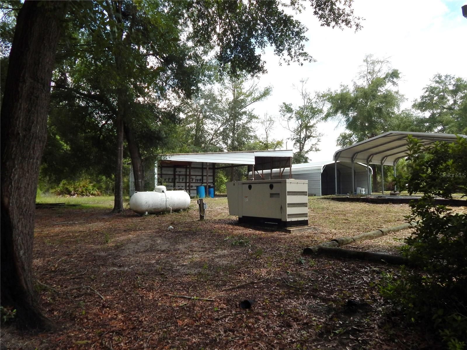 EMERALD FARMS - Residential