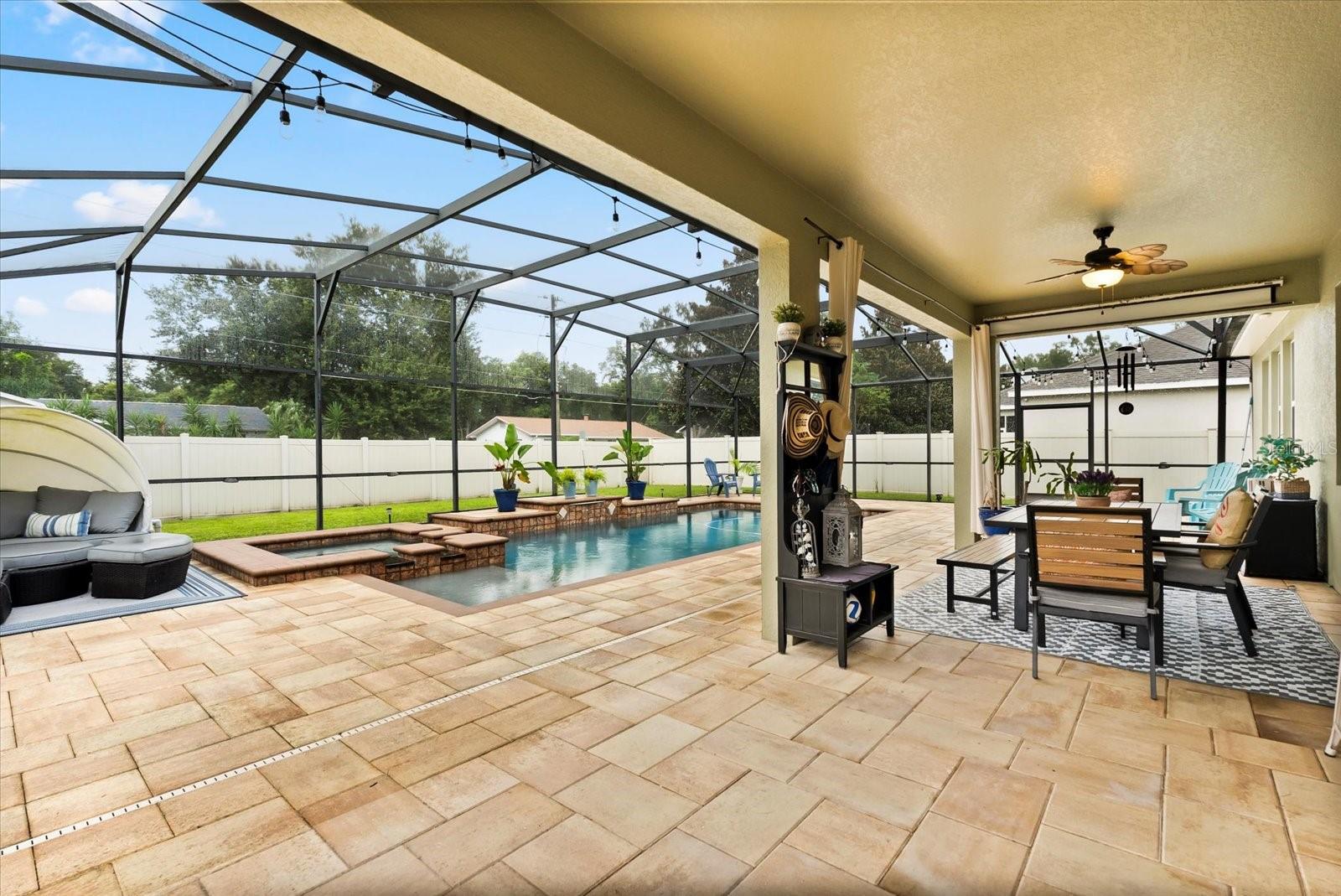 SANCTUARY AT ALOMA - Residential