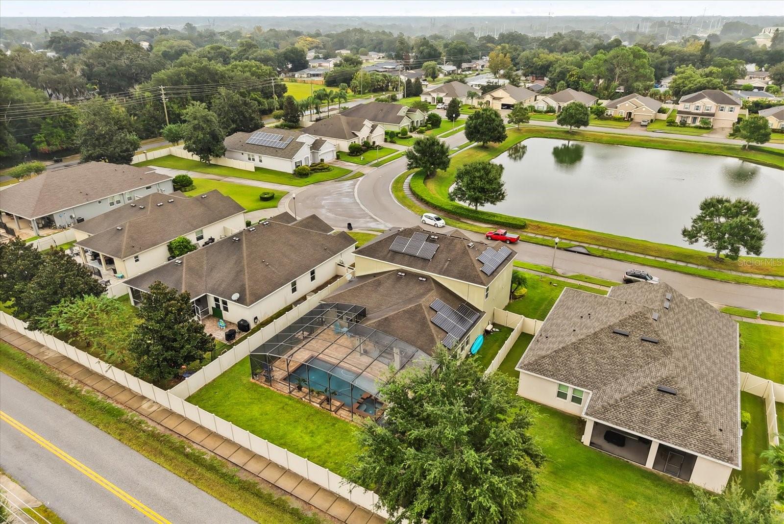 SANCTUARY AT ALOMA - Residential
