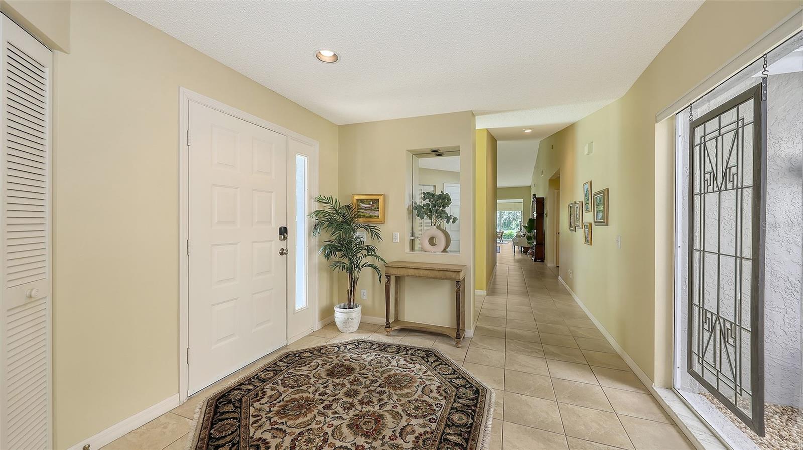 5568 COUNTRY CLUB WAY