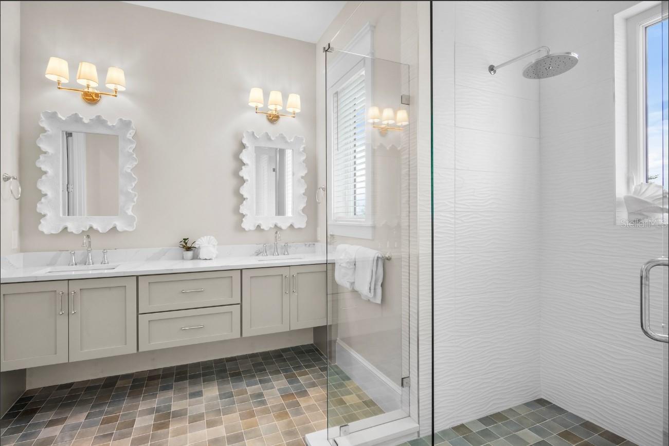 ILEXHURST - Residential