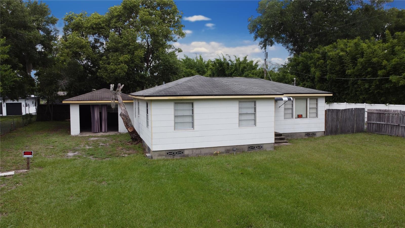 1870 LAKE MARKHAM ROAD