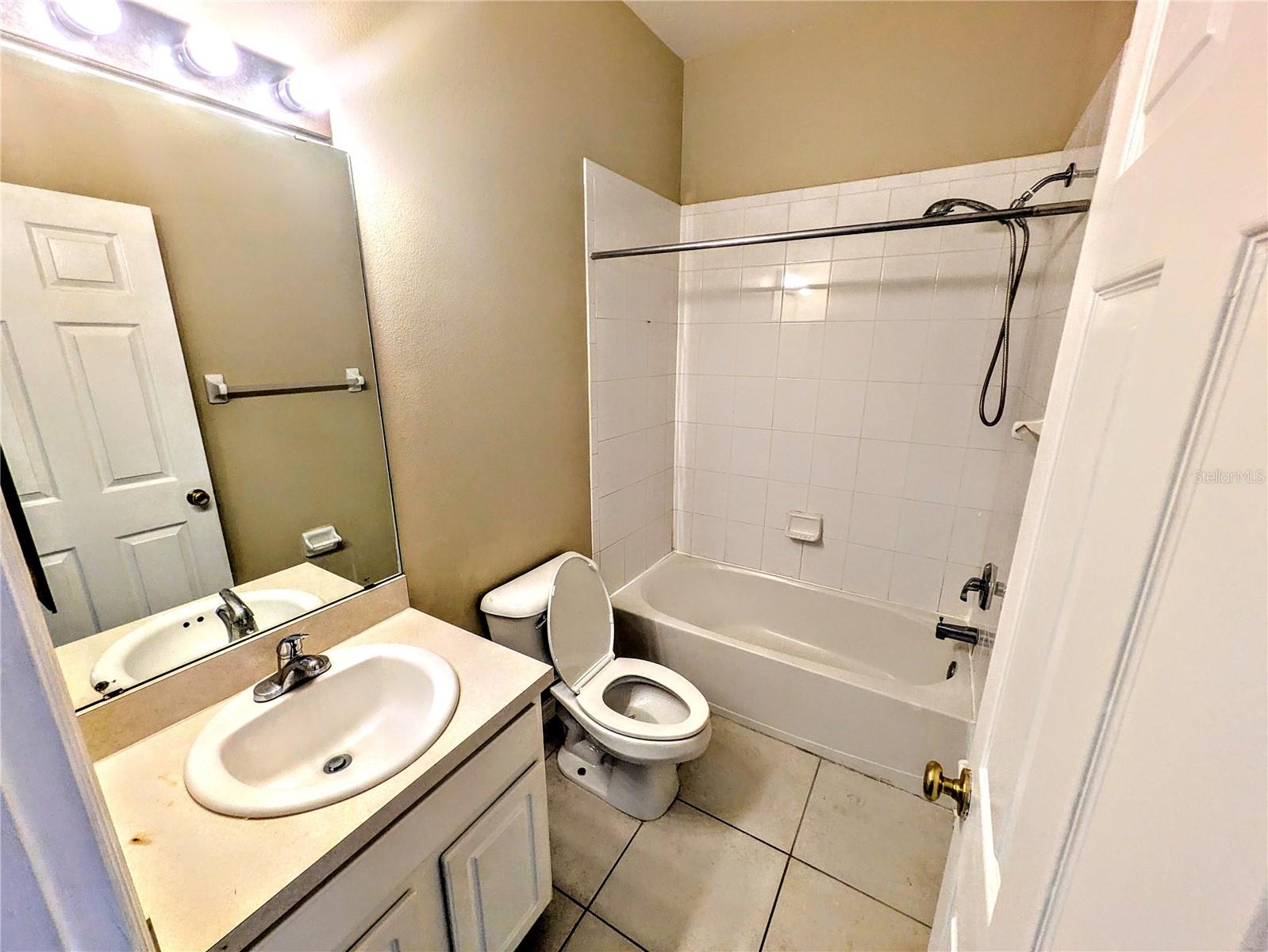PARKSTONE - Residential Lease