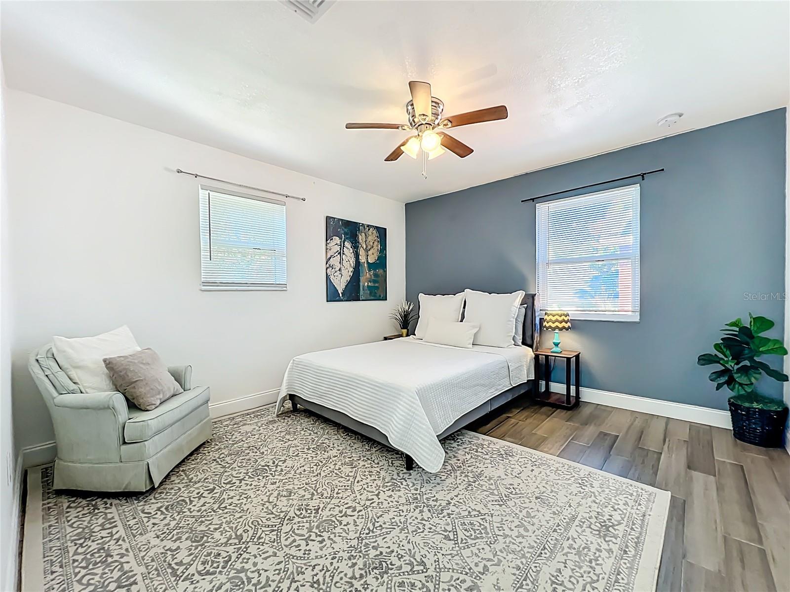 KILLARNEY CIRCLE - Residential