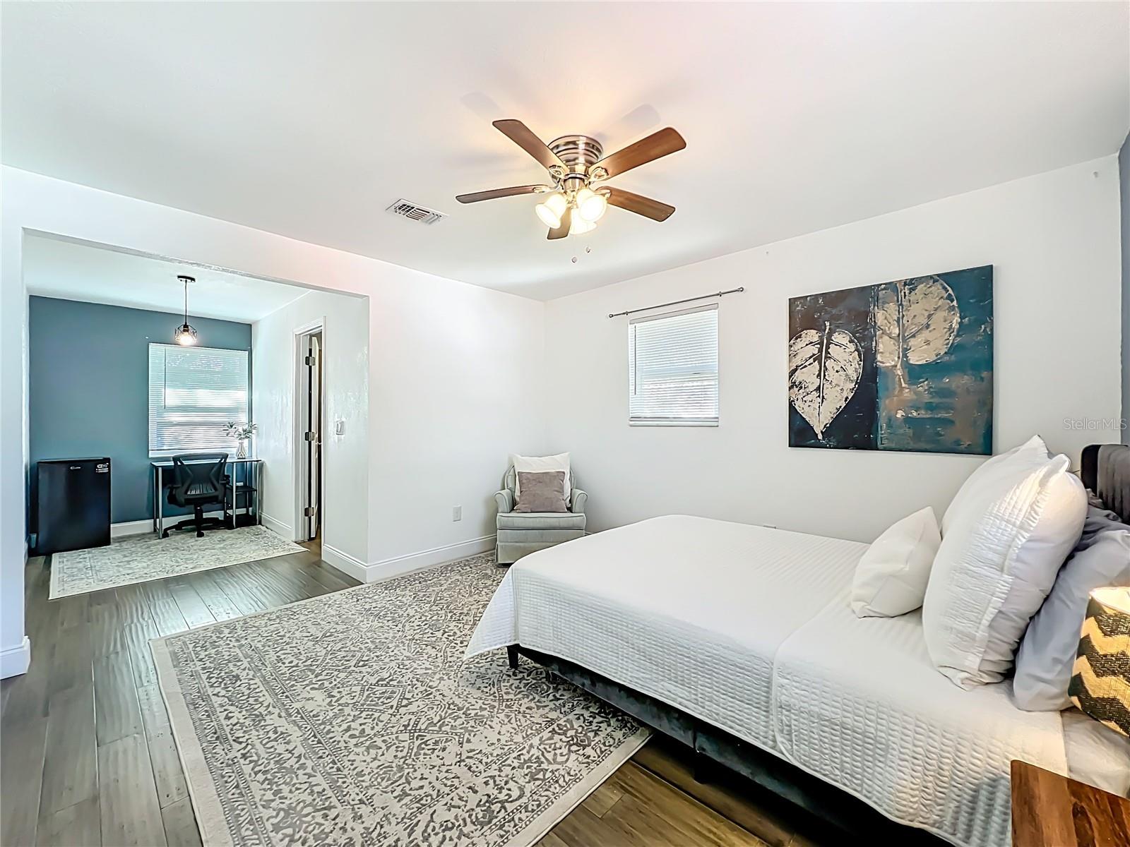 KILLARNEY CIRCLE - Residential