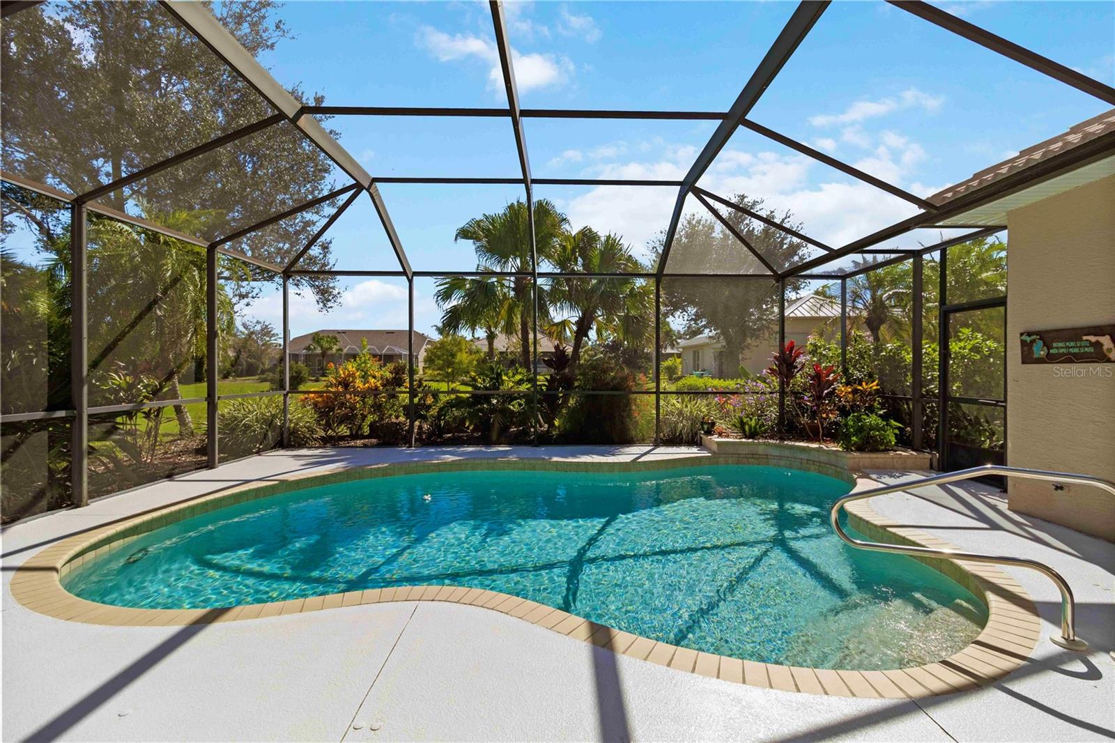 261 VENICE PALMS BOULEVARD
