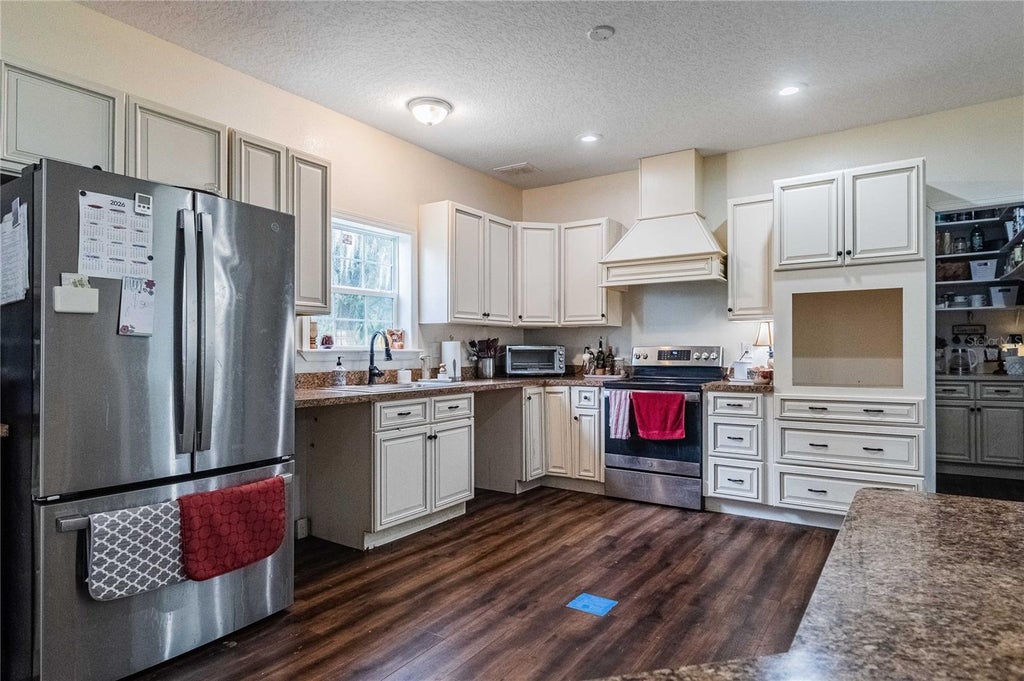Photo of 4233 Cindy Road, Lakeland, FL 33810 (MLS # L4965498)