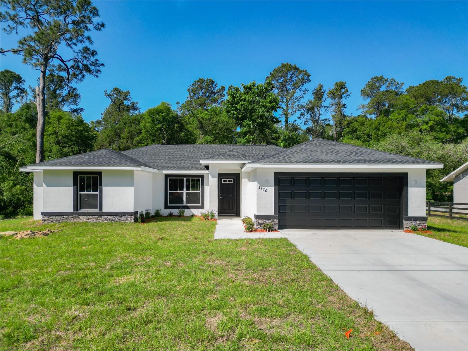 2376 SE 40TH STREET ROAD