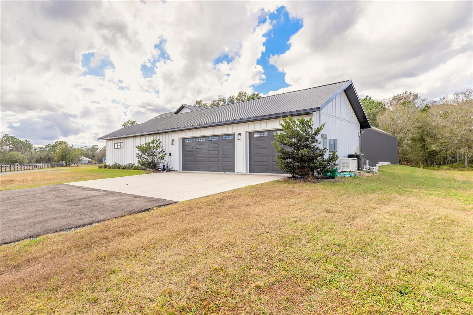 HOWE & CURRIERS ALLOTMENT #1-3 - Residential