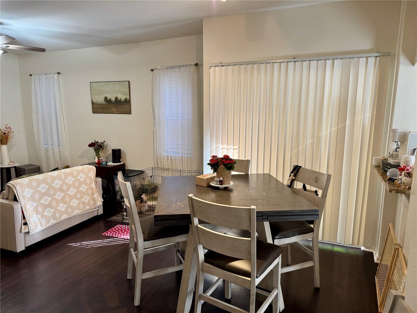 NOTTING HILL A CONDO - Residential