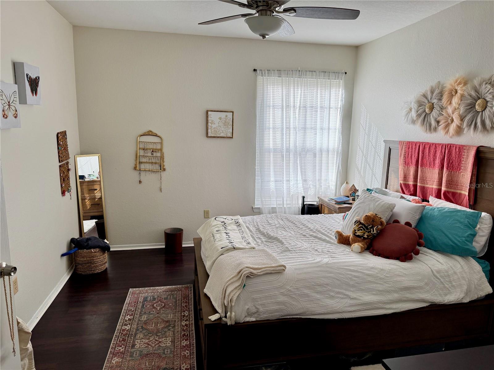 NOTTING HILL A CONDO - Residential