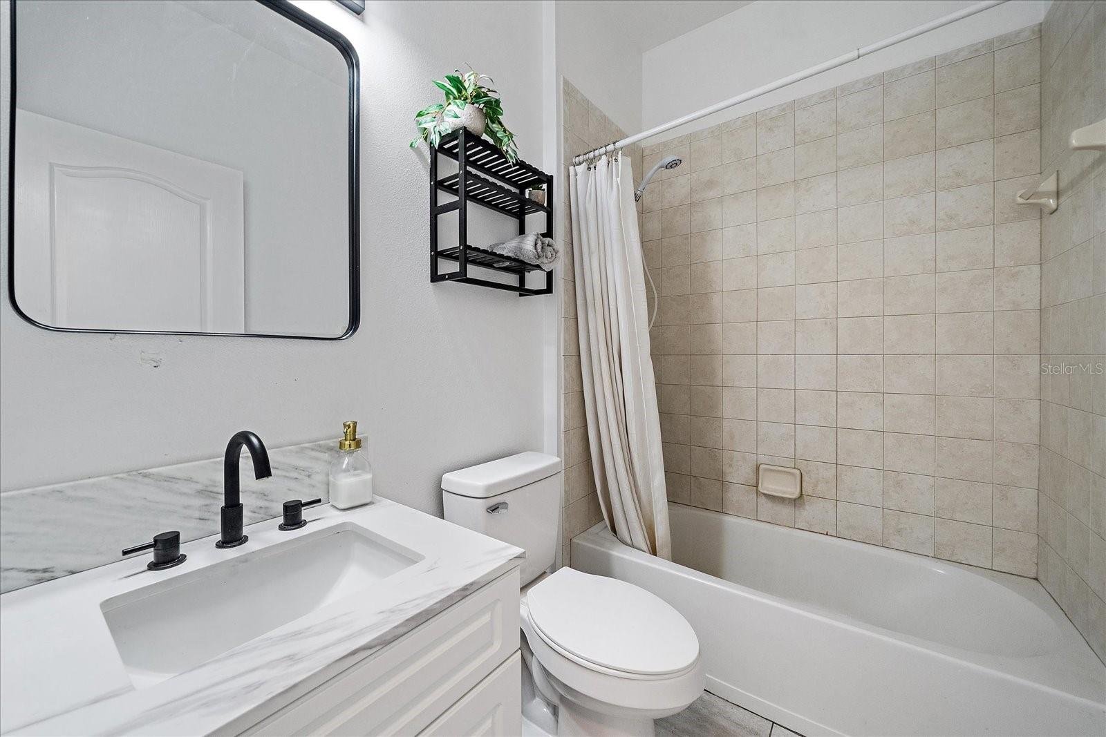 GOLDENS THIRD ADD TO VERNA - Residential