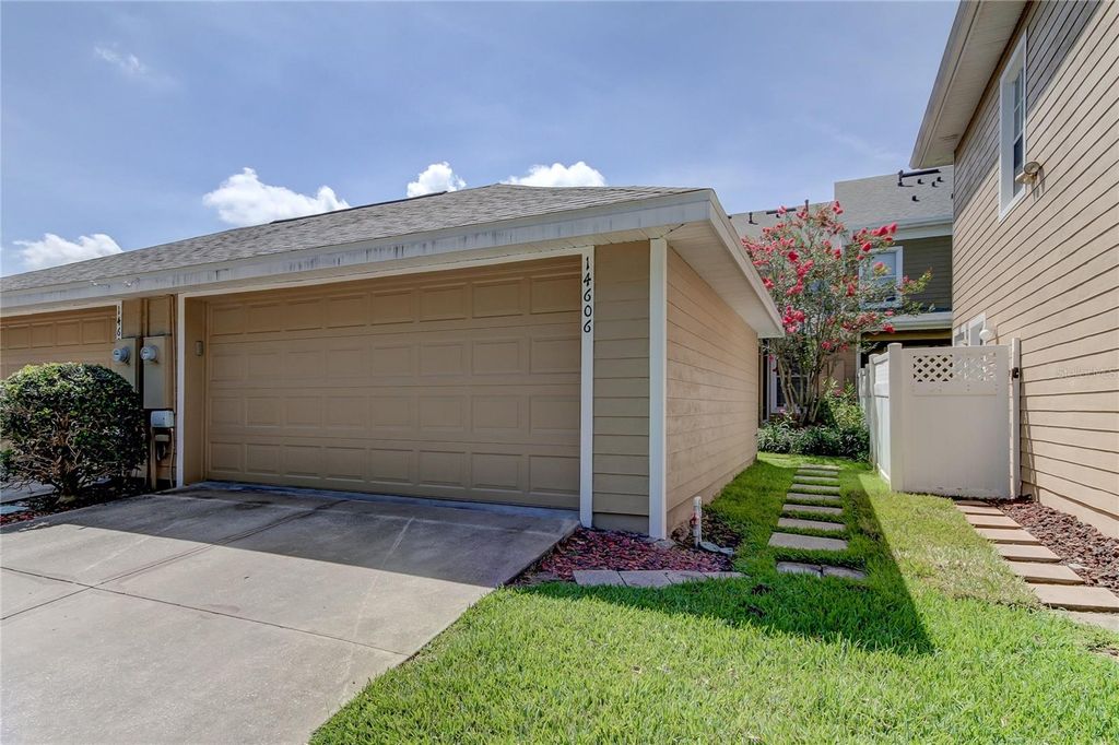 Photo of 14606 Bournemouth Road, Tampa, FL 33626 (MLS # TB8489110)