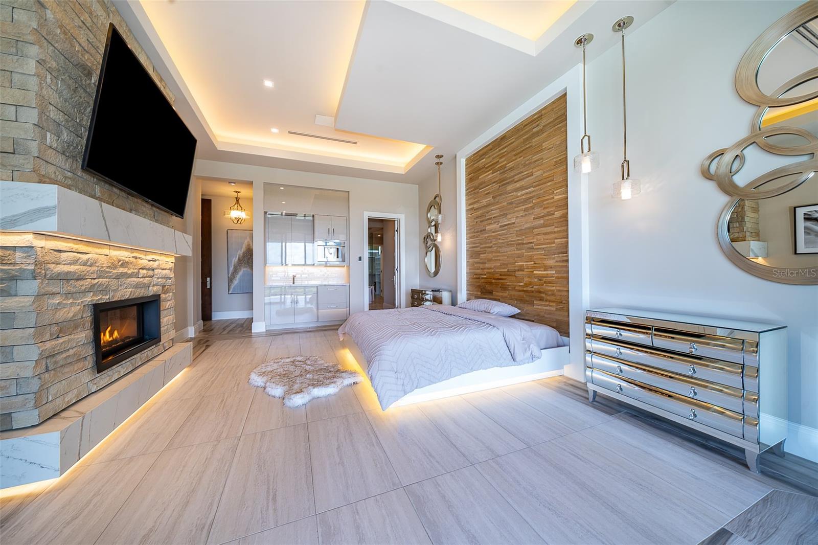 BELLA COLLINA SUB - Residential