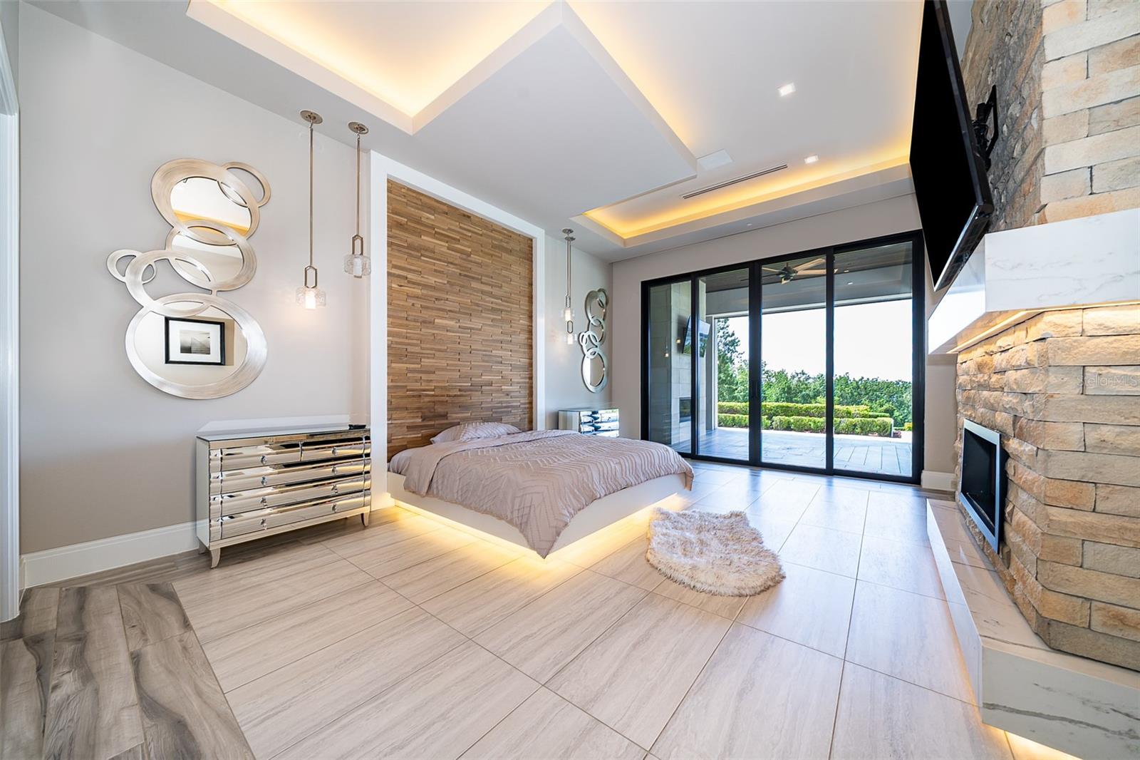 BELLA COLLINA SUB - Residential