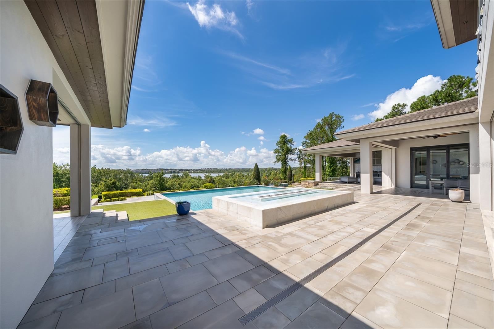 BELLA COLLINA SUB - Residential