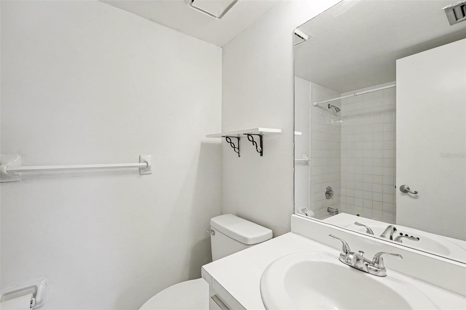 EAST LAKE WOODLANDS CYPRESS ESTATES - Residential