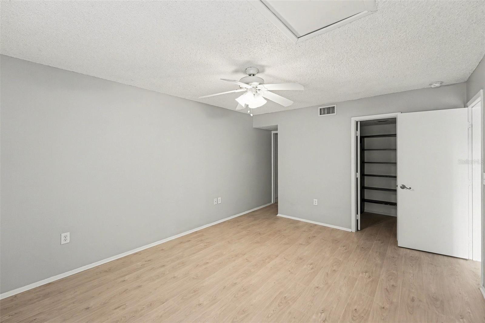 EAST LAKE WOODLANDS CYPRESS ESTATES - Residential