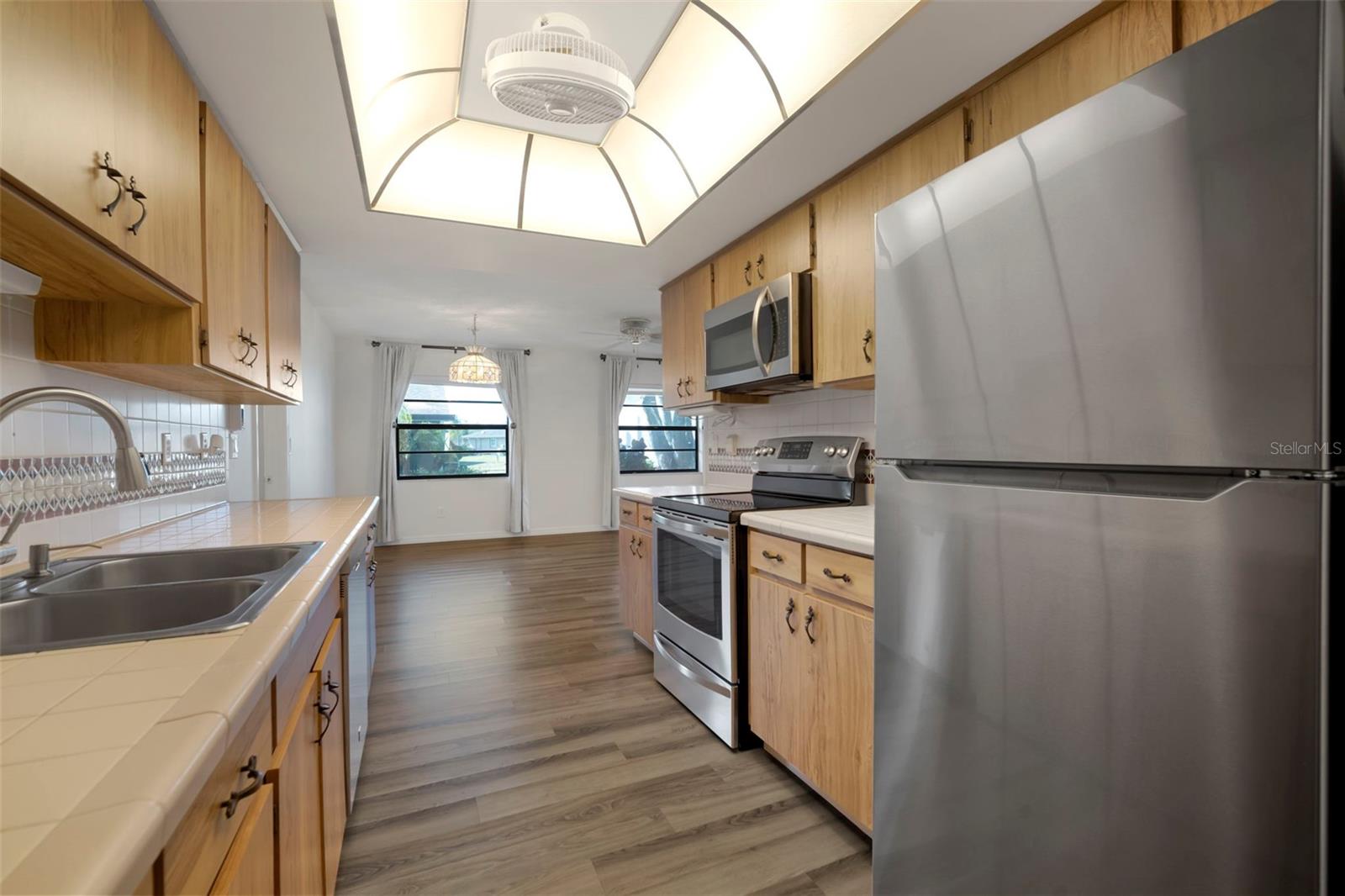 IDLEWOOD CONDO PH 2 - Residential