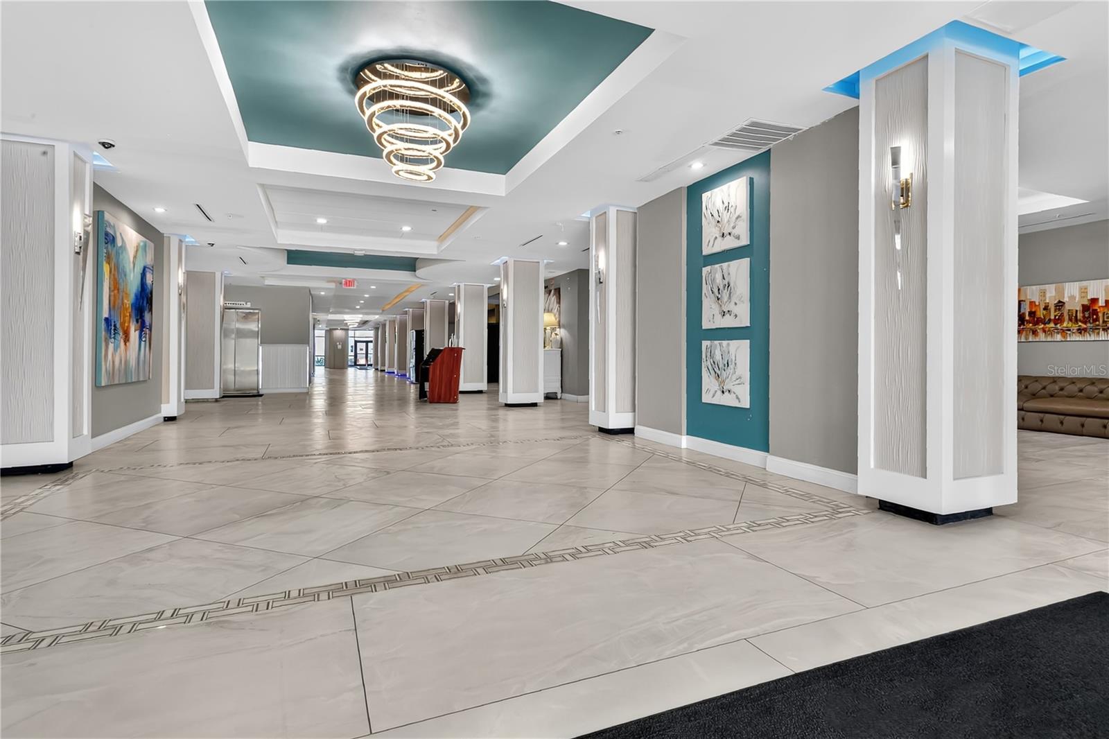 OCEANSIDE INN, A CONDO - Residential