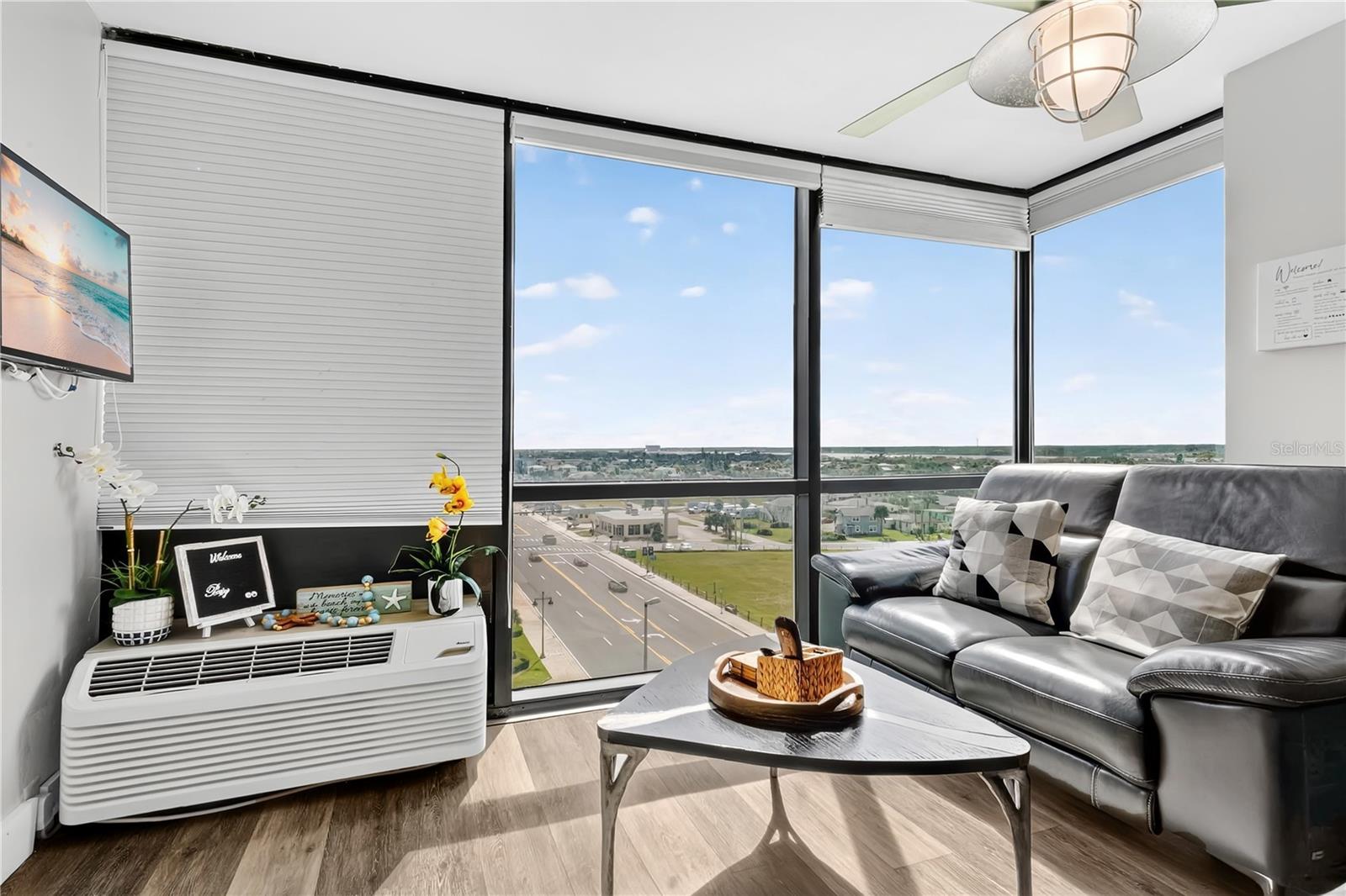 OCEANSIDE INN, A CONDO - Residential