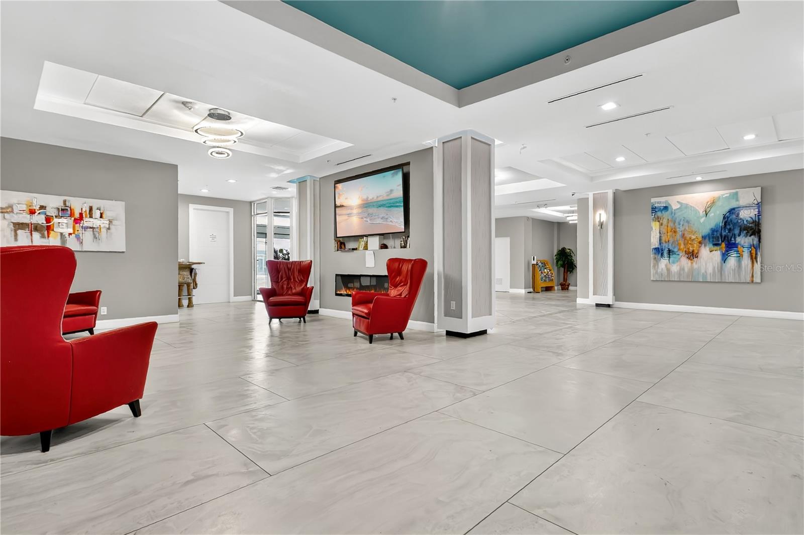 OCEANSIDE INN, A CONDO - Residential