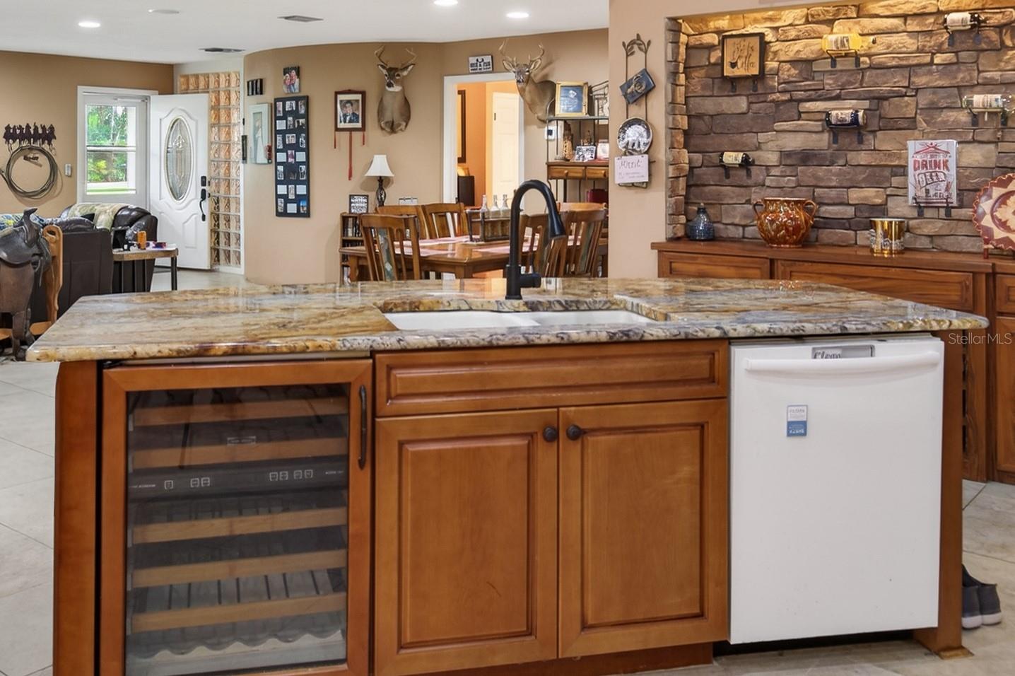 RIVER RDG - Residential