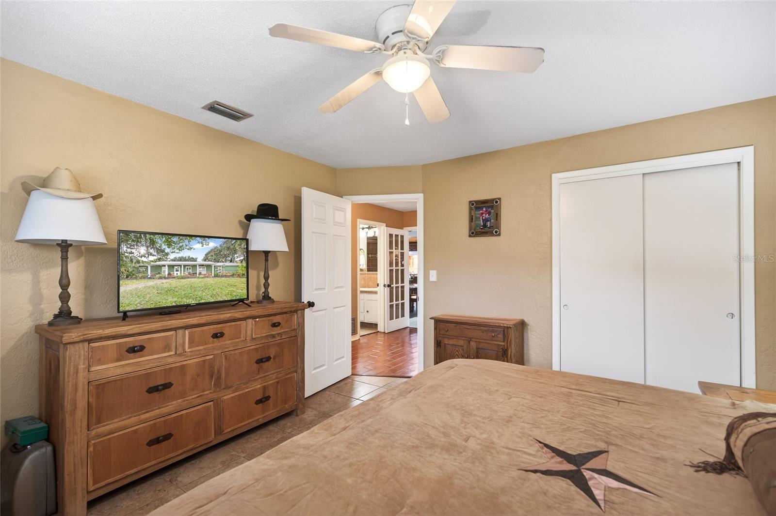 RIVER RDG - Residential