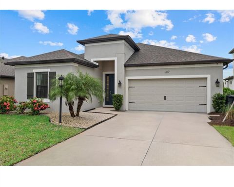 Photo of 8257 Shooting Star Road, Sarasota, FL 34241 (MLS # A4665899)