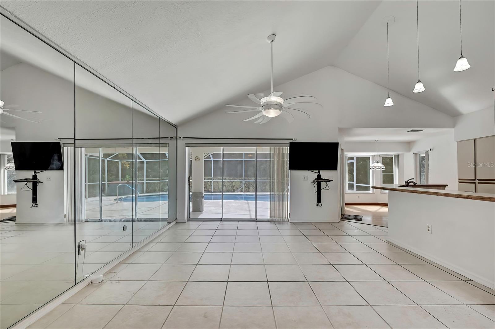 CITRUS HILLS 1ST ADD - Residential