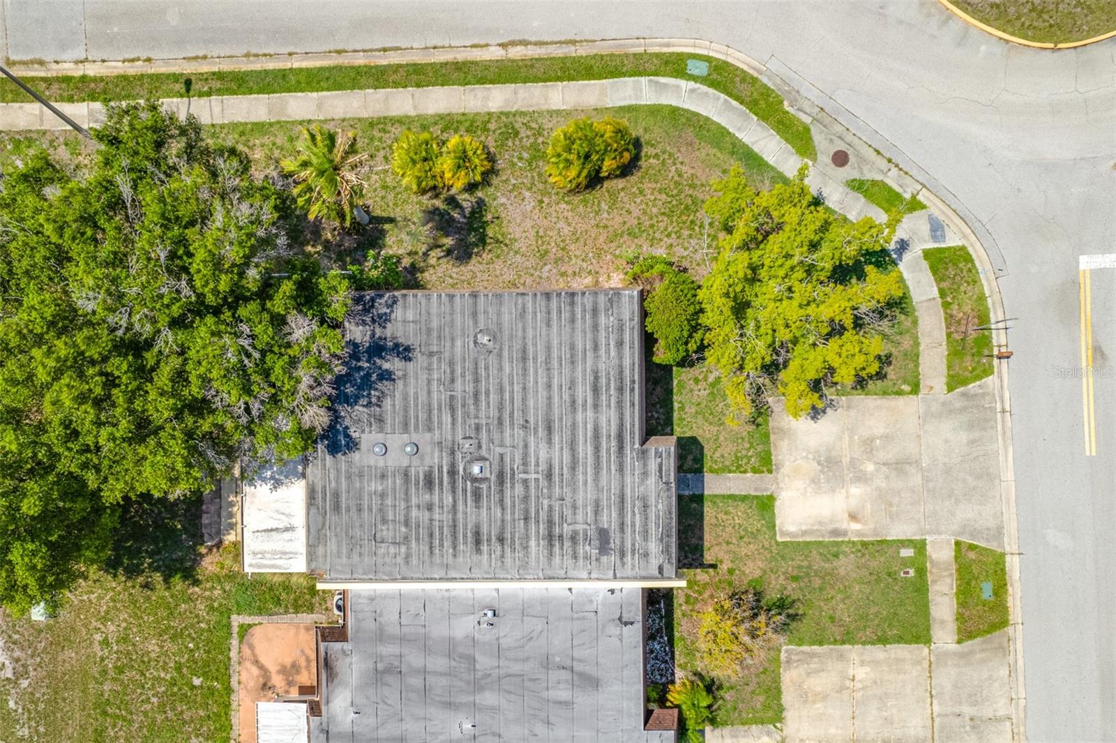 BENT TREE - Residential