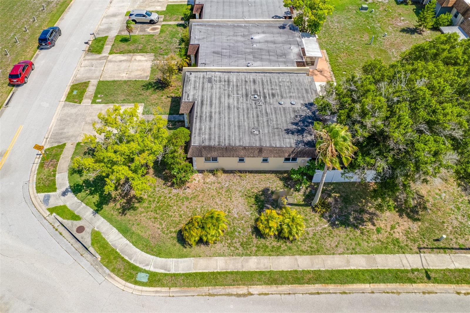 BENT TREE - Residential