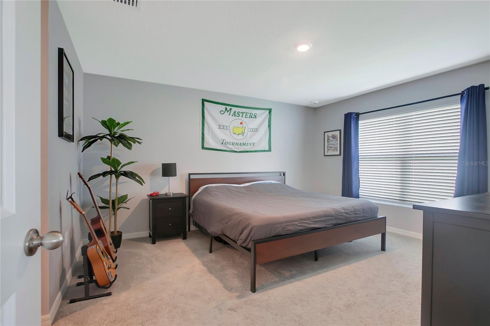 RIVER PARK - Residential