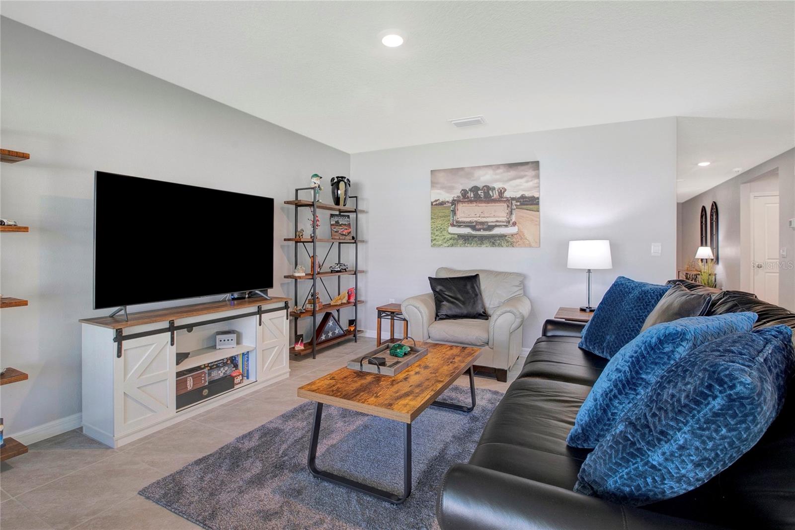 RIVER PARK - Residential